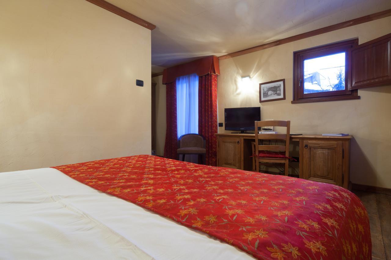 Hotel Maison Saint Jean Курмайор Экстерьер фото